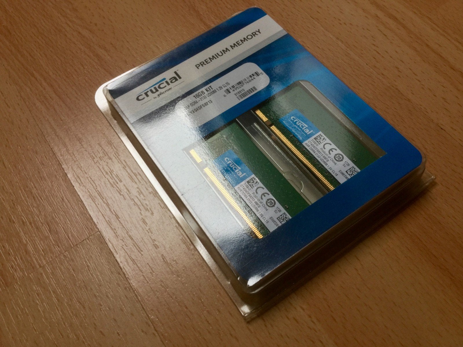 Nieuw: Crucial 16GB DDR4 RAM Kit (4x 4GB) 2133MHz, Computers en Software, Ophalen, DDR4, Nieuw, Desktop