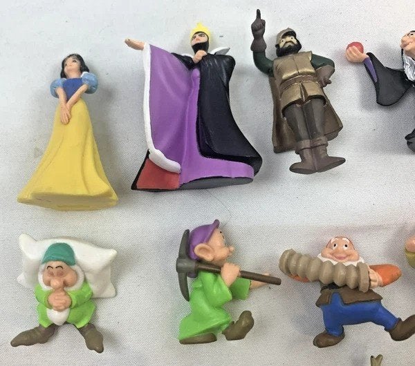 Disney Sneeuwwitje en de zeven dwergen 15 figuren AH set, Coolsingel 104, 3011 AG Rotterdam, Netherlands, Sneeuwwitje of Doornroosje