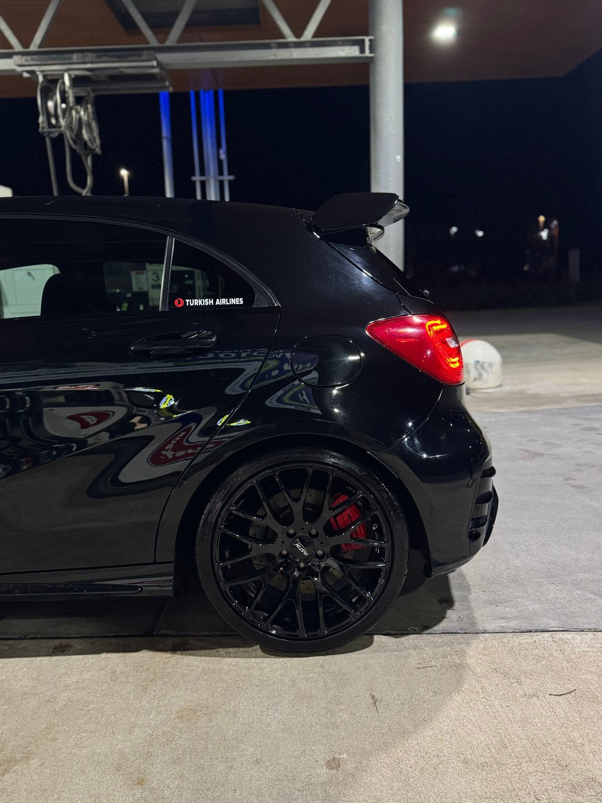 Mercedes-Benz A-Klasse A 45 AMG 4MATIC Aut7 2014 Zwart, Auto's, Automaat, Zwart, 4 cilinders, Zwart