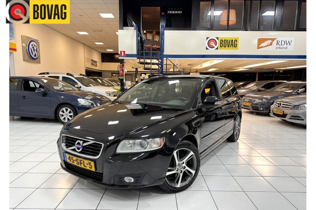 Volvo V50 2.0 Limited Edition Bovag Garantie (bj 2011), Auto's, Gebruikt, Zwart, 1279 kg, V50