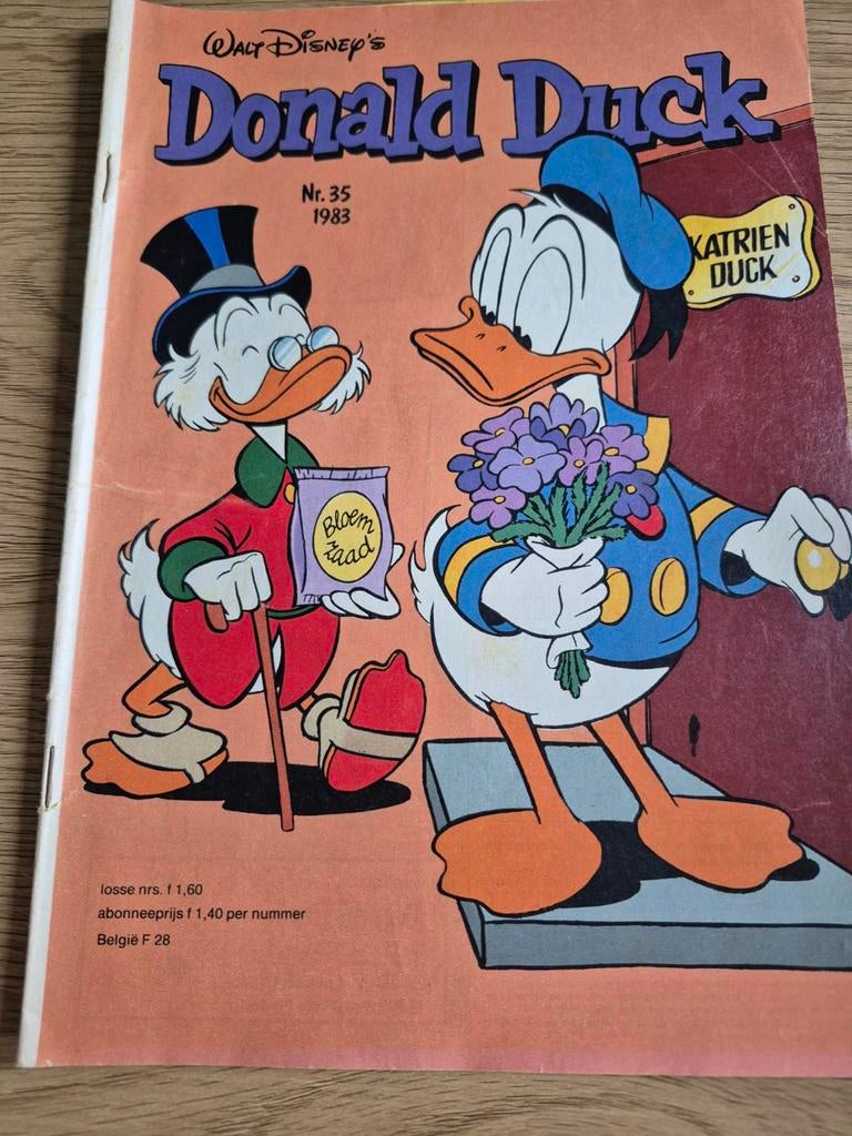 Donald Duck Weekblad Nr. 35 - 1983 - Klassiek Stripboek, Eén stripboek, Ophalen of Verzenden, Gelezen, Walt Disney