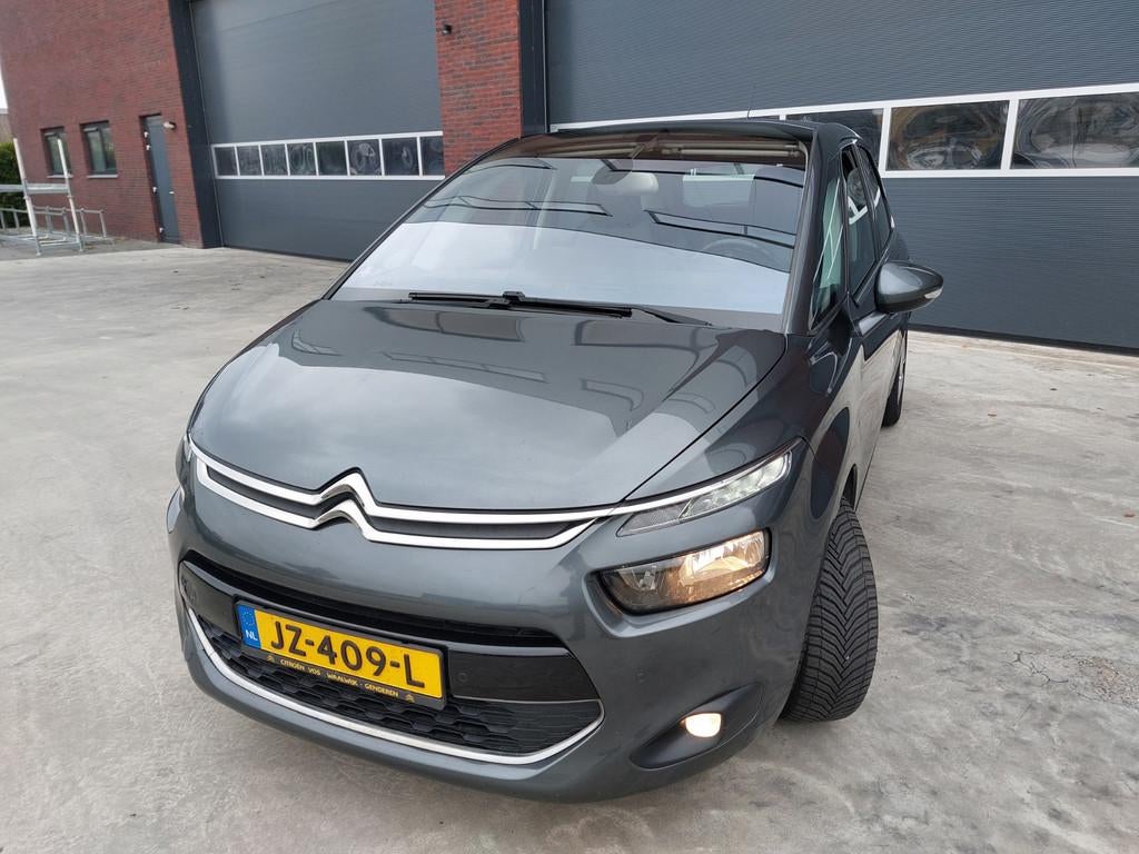 Citroen C4 Picasso 1.2 PureTech Selection Airco/ECC Navigati, Voorwielaandrijving, Stof, Gebruikt, Euro 6