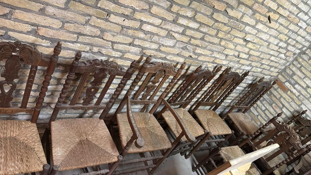 Oud Hollandse Knopstoelen met biezen mat, Ophalen