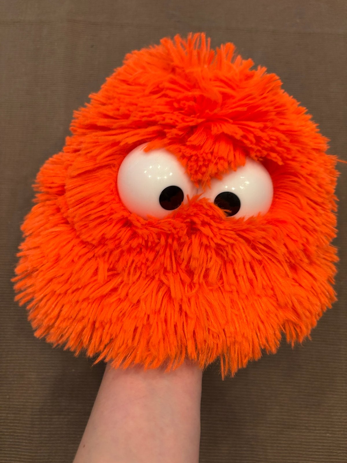 Albert Heijn wuppie Beesie Knuffel Oranje pet hoed!, Ophalen of Verzenden, Zo goed als nieuw, Overige binnenlandse clubs, Pet of Muts