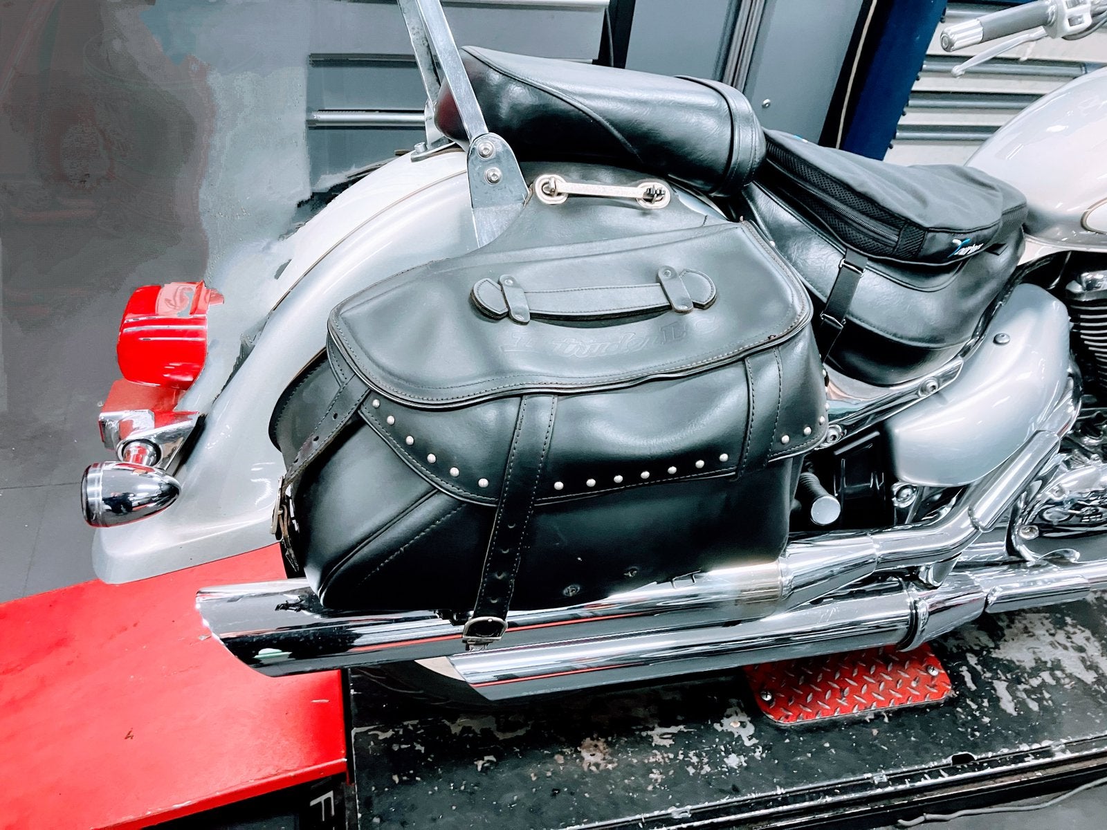 Zadel tassen tas vl800 2004, Motoren, Accessoires | Koffers en Tassen, Gebruikt, Info@hoevemotoren.nl, Ophalen of Verzenden, 7711cm