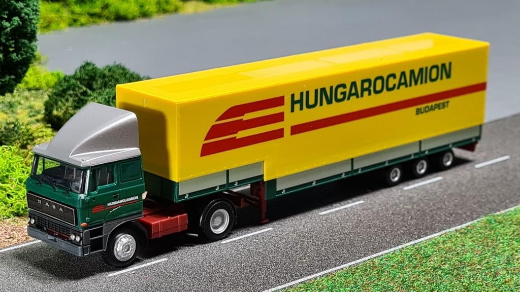 027 Herpa Hungarocamion Raba volume huifoplegger, Ophalen of Verzenden, Nieuw, Bus of Vrachtwagen, Herpa