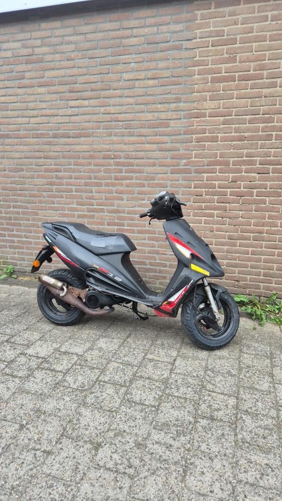 Malaguti f12 brom, Ophalen of Verzenden, Tweetakt, 50 cc