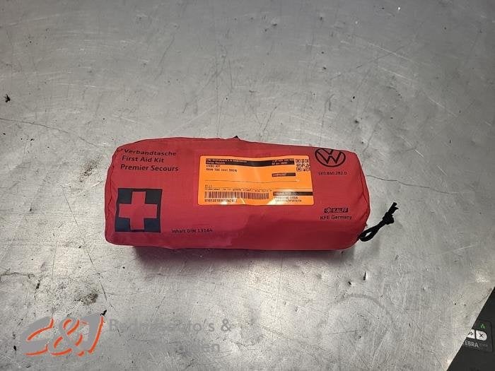EHBO kit van een MAN TGE, Gebruikt, -, Overige automerken, -