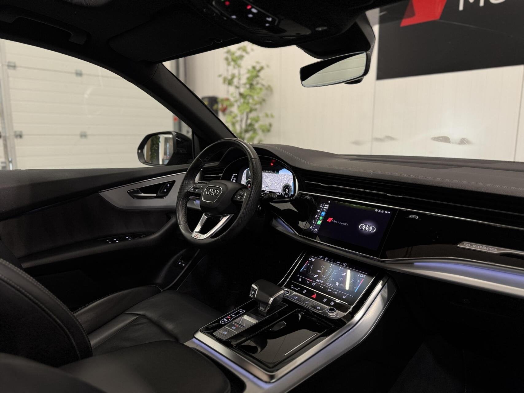 Audi Q8 55 TFSI e quattro Pro Line S|Pano|SoftClose|360 Cam|, Auto's, Automaat, Dealer onderhouden, Automatische klimaatregeling