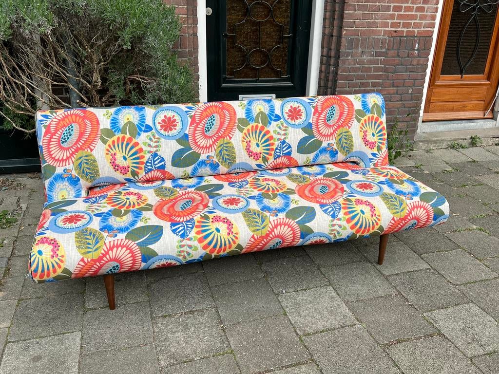 Innovation living Unfurl slaapbank Deens design vintage, Ophalen, Zo goed als nieuw, Tweepersoons