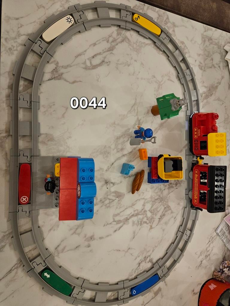 10874 Duplo Elektrische Trein met rails 0044, Ophalen of Verzenden, Zo goed als nieuw, Duplo