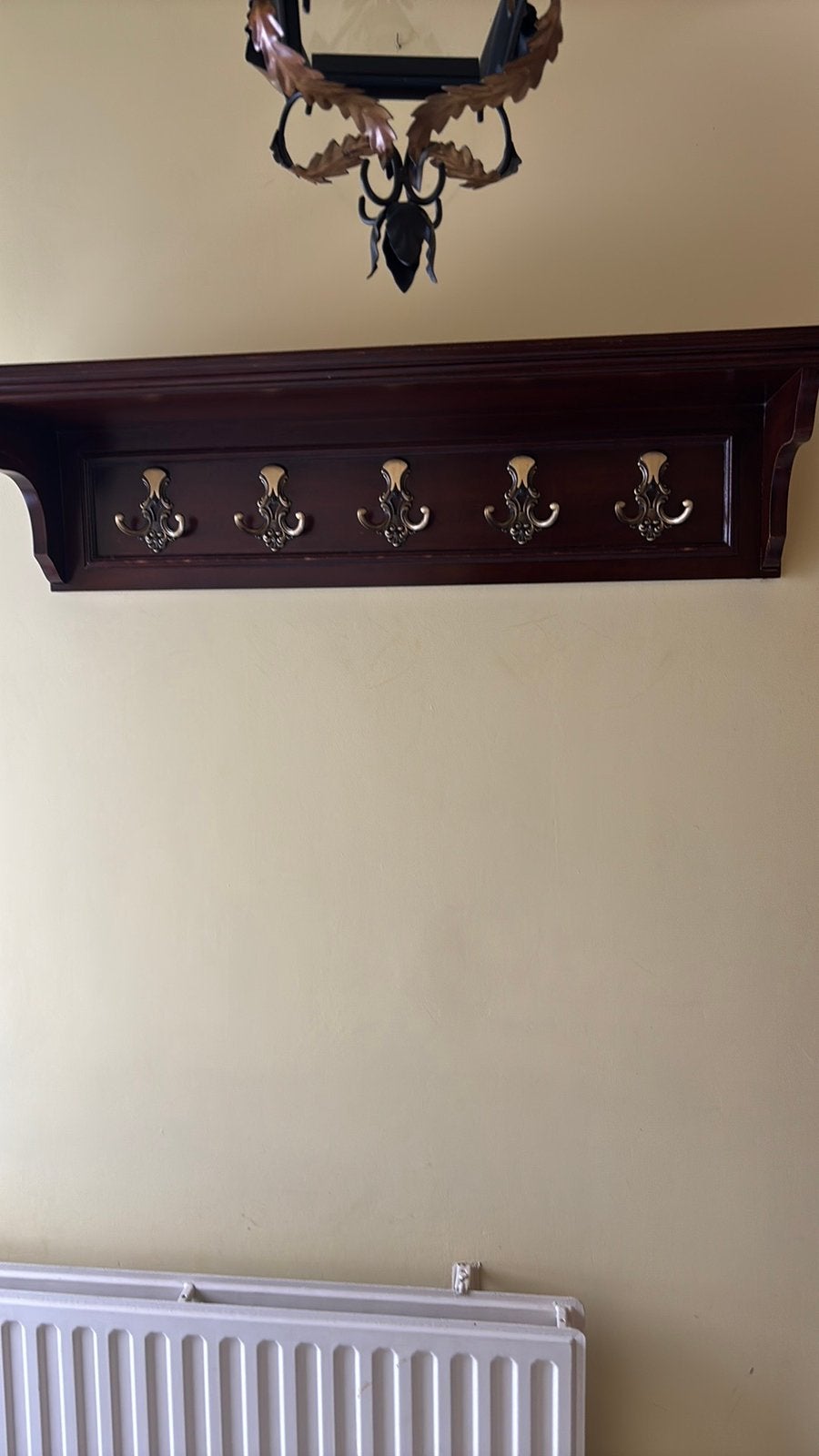 Klassieke Houten Wandkapstok met 5 Messing Haken -Vintage 1m, Zo goed als nieuw, Minder dan 100 cm, Hout, Ophalen