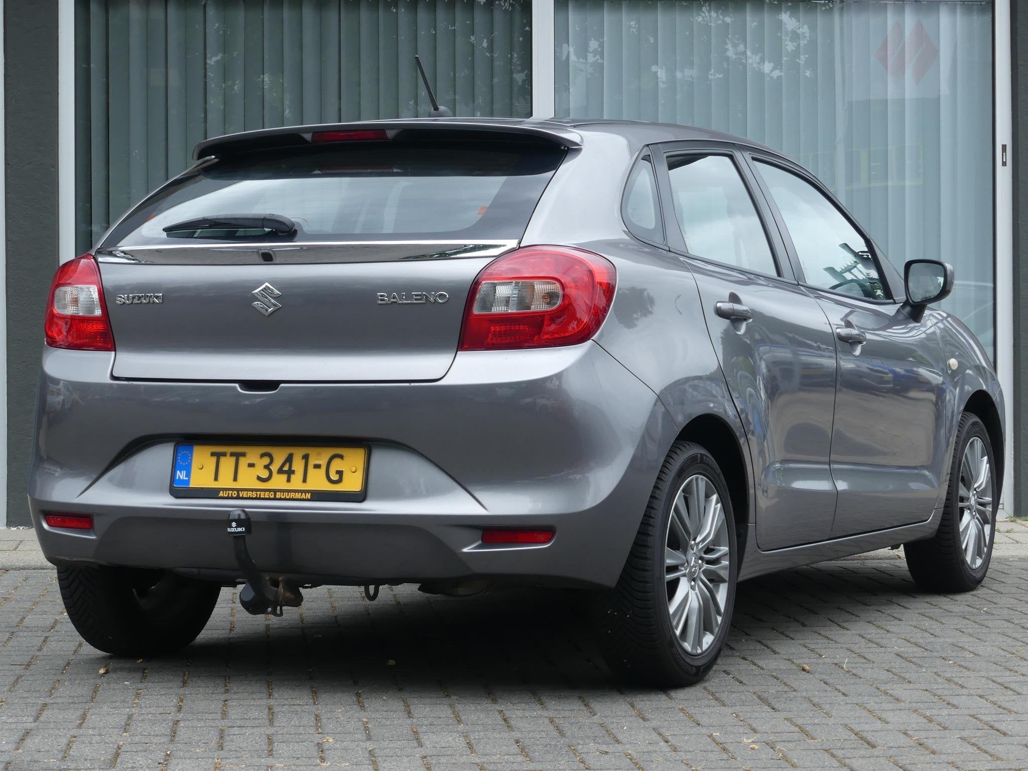 Suzuki Baleno 1.2 Exclusive Dealer onderhouden, 2de Eigenaar, Auto's, Suzuki, Stof, Gebruikt, 4 cilinders, 840 kg