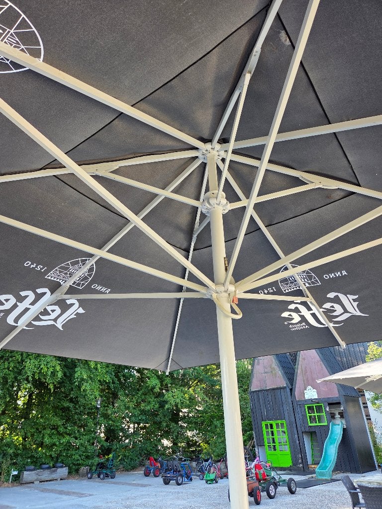 1 Leffe Parasol 4x4M, excl. Parasolvoet, Ophalen, Gebruikt, Meer dan 4 meter, Overige typen