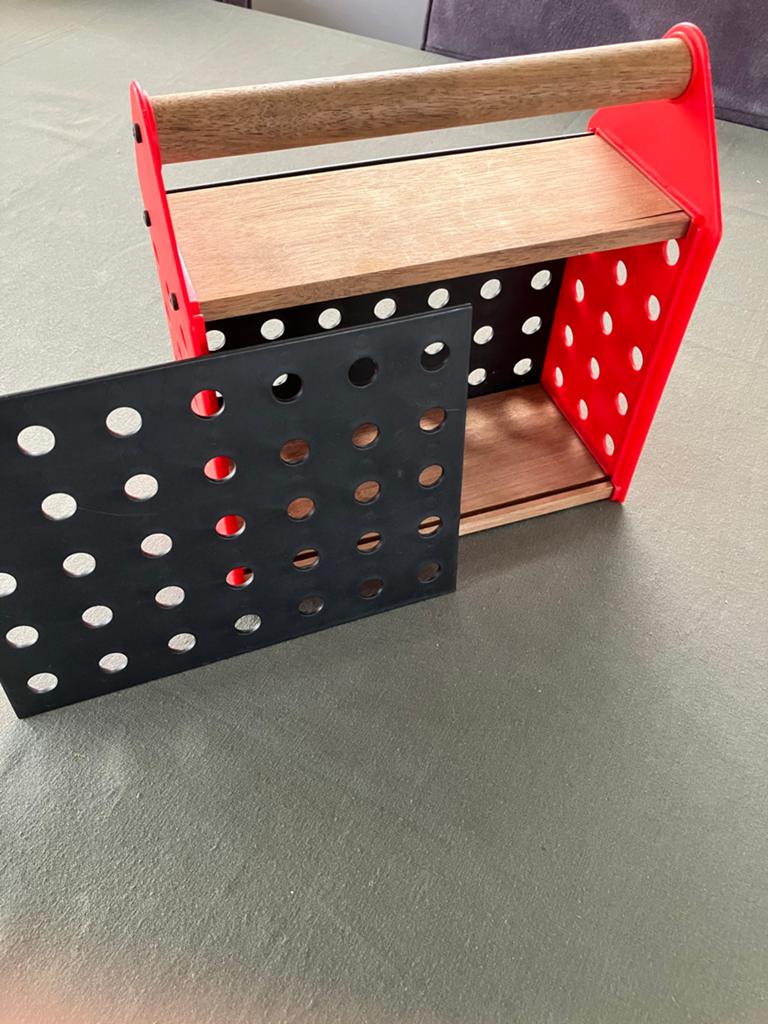 Houten en kunststof speelgoed gereedschapskist, Kinderen en Baby's, Ophalen of Verzenden, Gebruikt, Jongen of Meisje