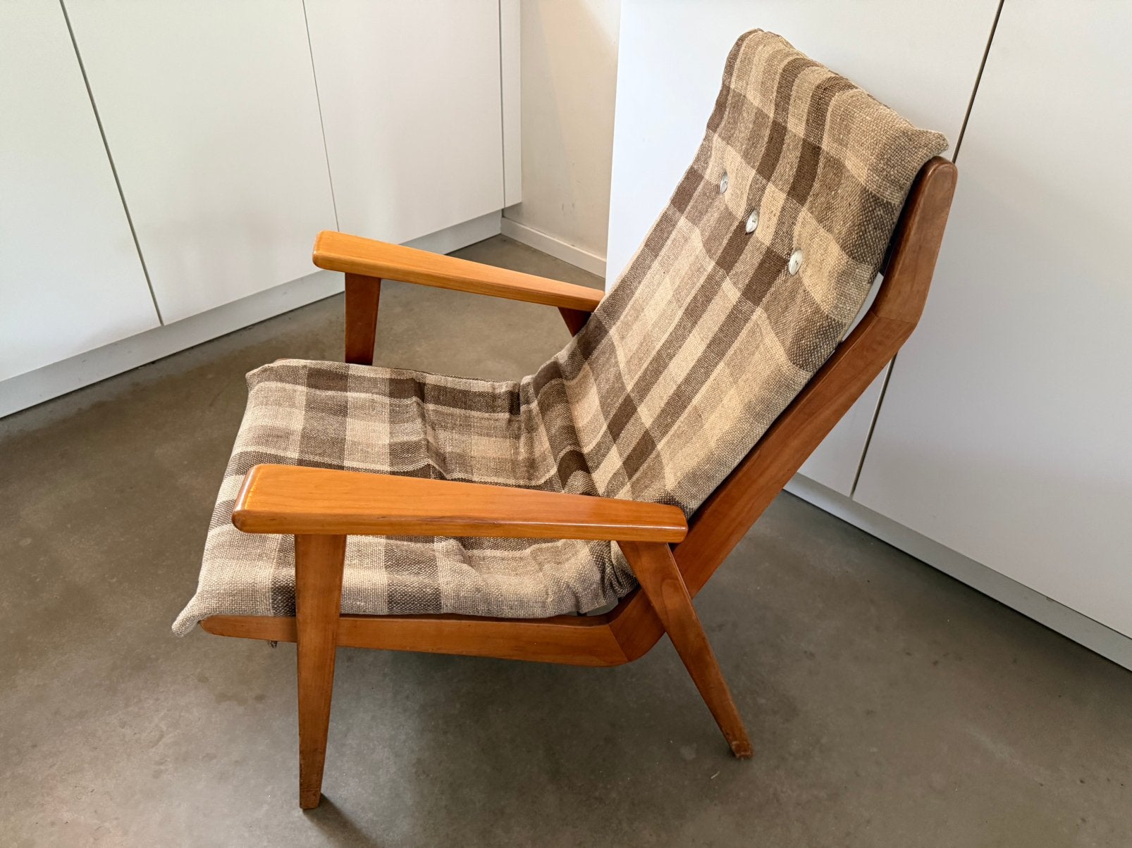 Rob Parry model 1611 Gelderland - midcentury jaren 50 design, Ophalen of Verzenden, Zo goed als nieuw, 50 tot 75 cm, Hout