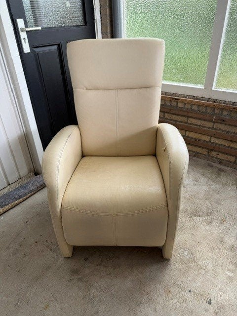 Verstelbare fauteuil (gratis af te halen), Ophalen, Gebruikt, Minder dan 75 cm, Leer
