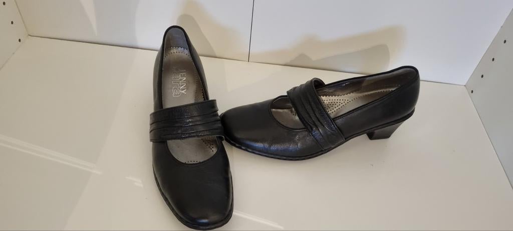 Zwarte Leren ARA Schoenen, Maat 38, Schoenen met lage hakken, ARA, Zwart, Ophalen of Verzenden
