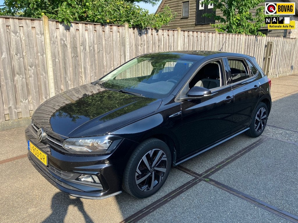Volkswagen Polo 1.0 TSI Highline R-LINE/ CLIMA/ CARPLAY, Auto's, Volkswagen, Voorwielaandrijving, 1063 kg, Gebruikt, Met garantie (alle)