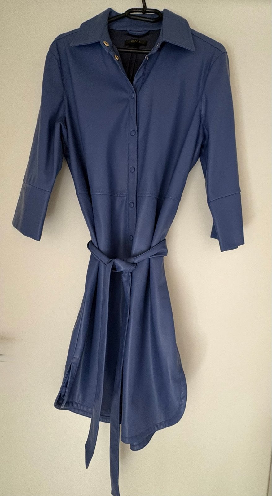 Kocca jurk in blauw imitatieleer, Kleding | Dames, Maat 38/40 (M), Blauw, Nieuw, Ophalen of Verzenden
