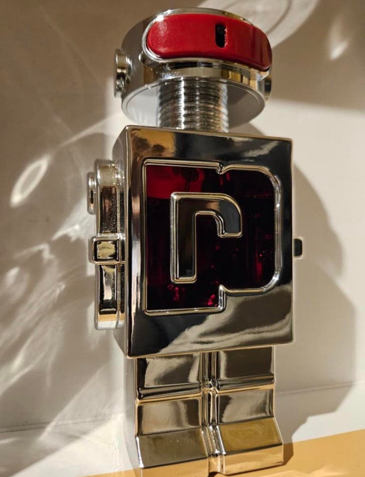 Gezocht lege fles paco rabanne phantom in  red 150ml, Ophalen, Zo goed als nieuw