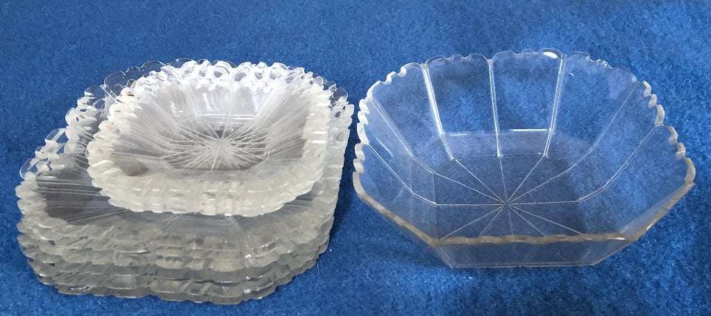 Biedermeier vierkante schaal en schoteltjes glas, Ophalen of Verzenden