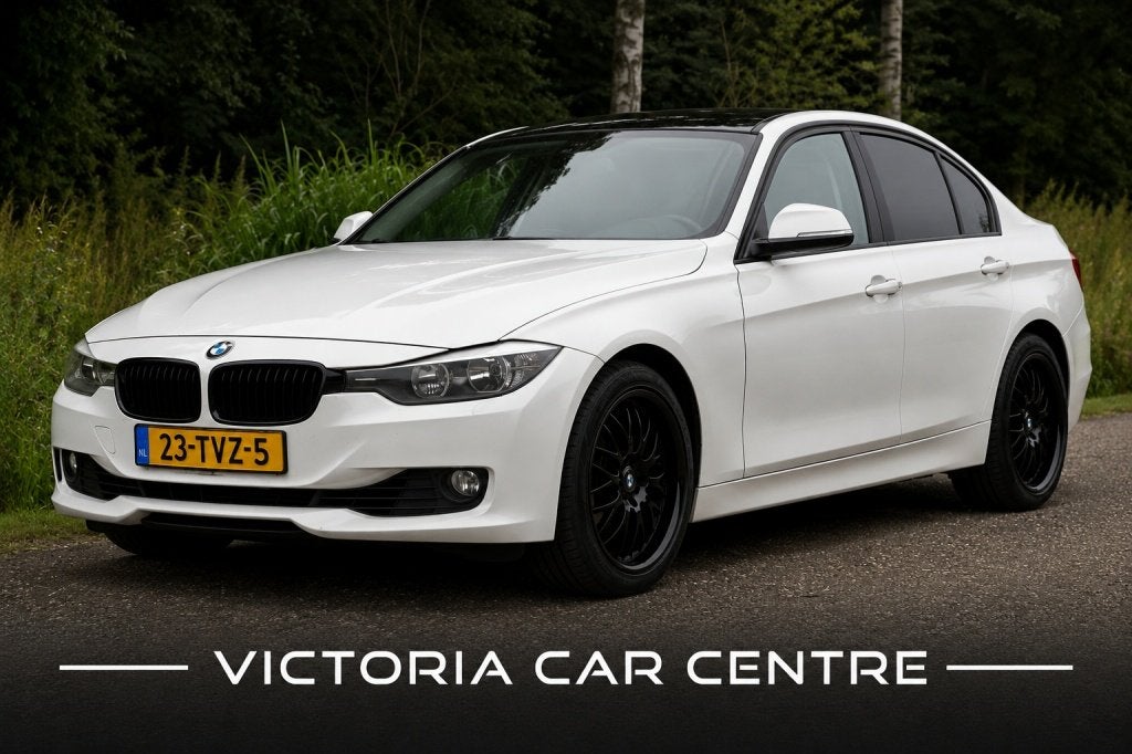 BMW 3-serie 320i F30 - Automaat - Blikschade! (bj 2012), Automaat, Euro 5, Gebruikt, 4 cilinders