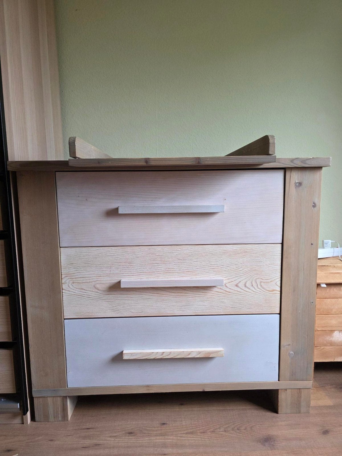 Ledikant en commode Bopita
Massief, Ophalen of Verzenden, Gebruikt