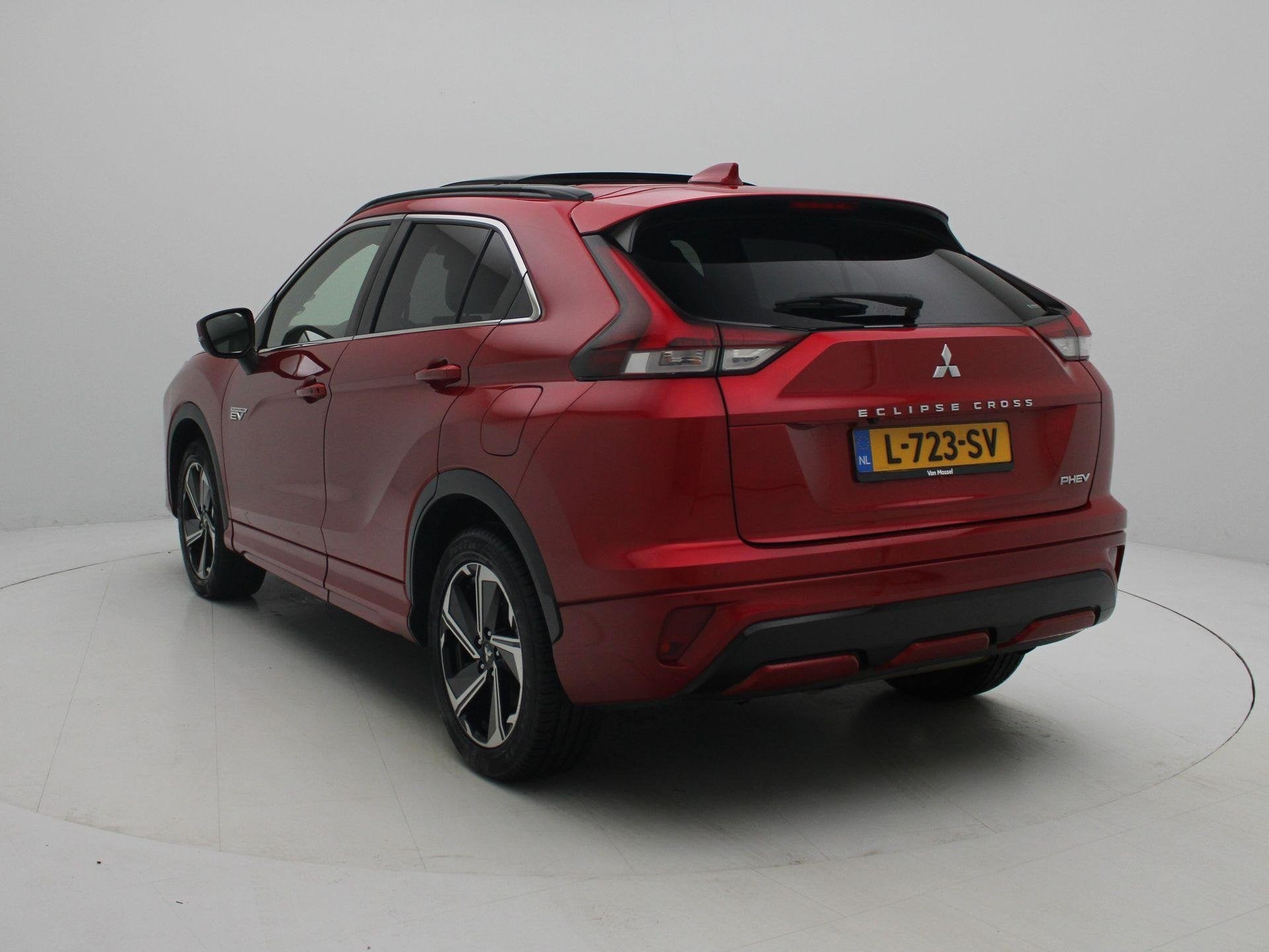 Mitsubishi Eclipse Cross 2.4 PHEV Instyle | Panoramadak | Ac, Auto's, Automaat, 14 kWh, Euro 6, 4 cilinders