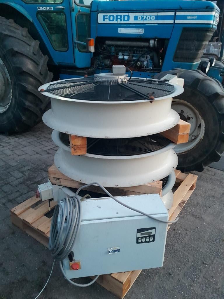Te Koop 3x Ventilator FLAKT WOODS met besturingskast, Ophalen