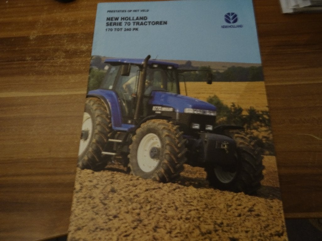 New holland Serie 70 Tractoren folder, Ophalen of Verzenden, Nieuw, Folder