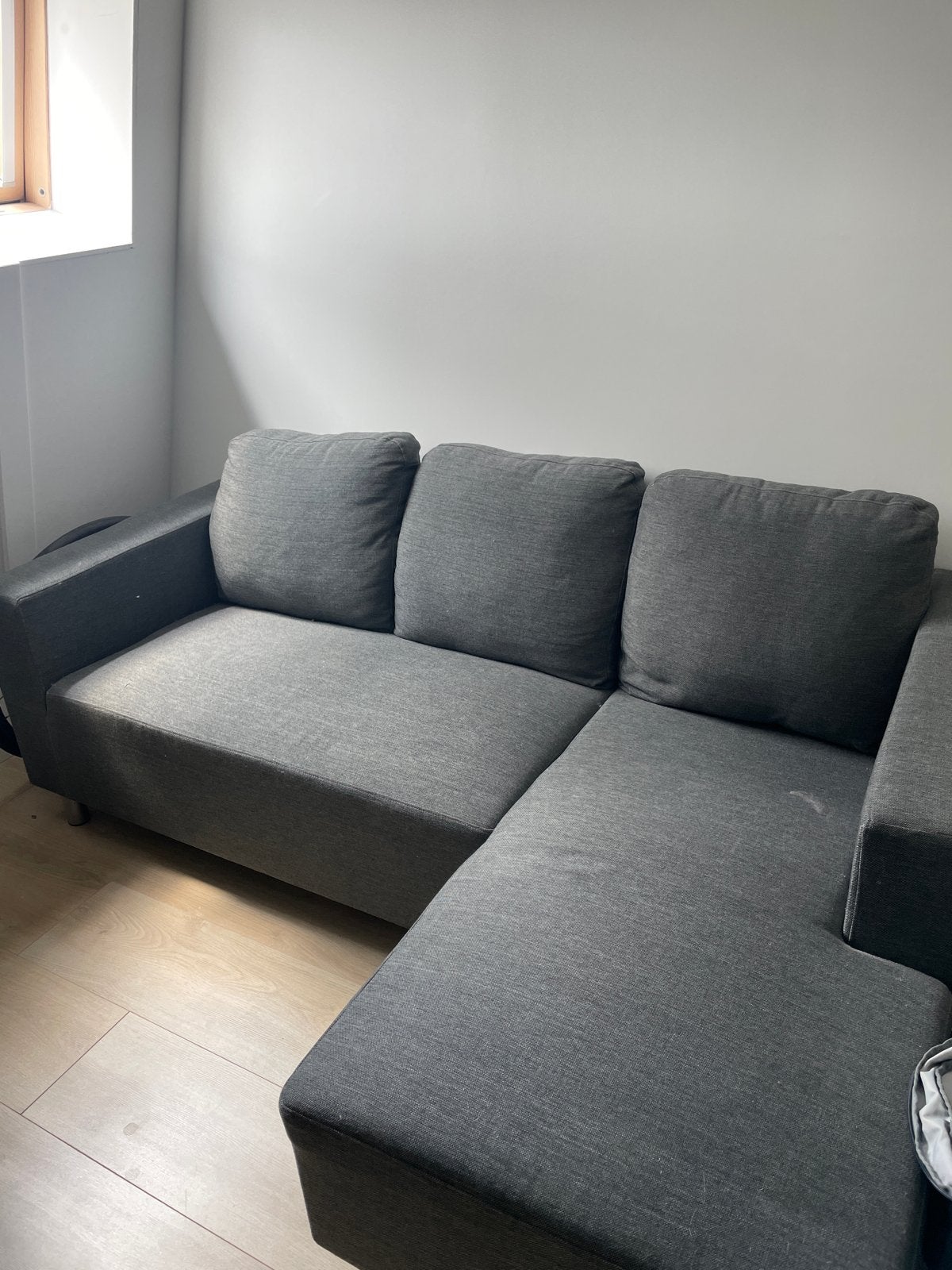 Hoekbank donkergrijs Leen Bakker, Huis en Inrichting, Banken | Bankstellen, Ophalen, Gebruikt, 150 tot 200 cm, Hoekbank