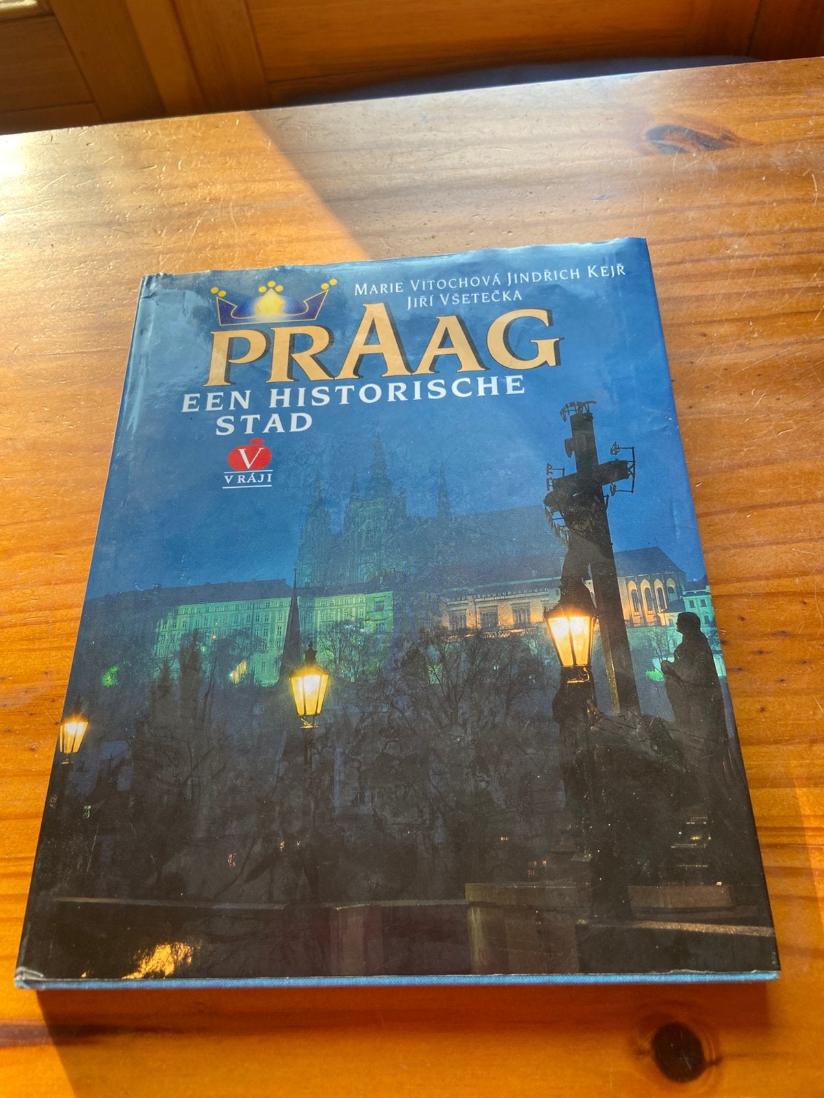 Praag een hostorische stad Marie Virochova, Overige merken, Europa, Ophalen of Verzenden, Zo goed als nieuw