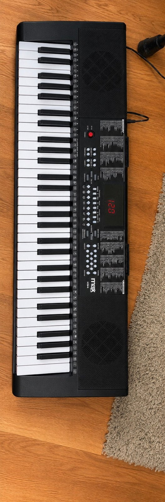MAX KB4, Muziek en Instrumenten, Keyboards, Ophalen of Verzenden, Zo goed als nieuw, 61 toetsen, Overige merken