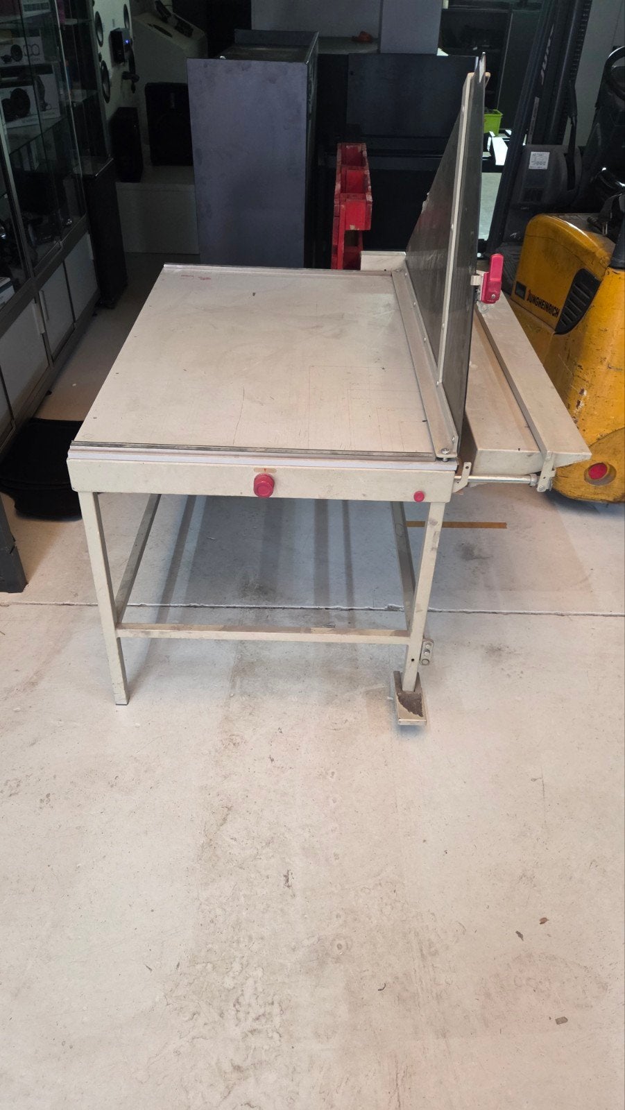 Grote snijmachine voor papier en karton, Ophalen of Verzenden, Gebruikt