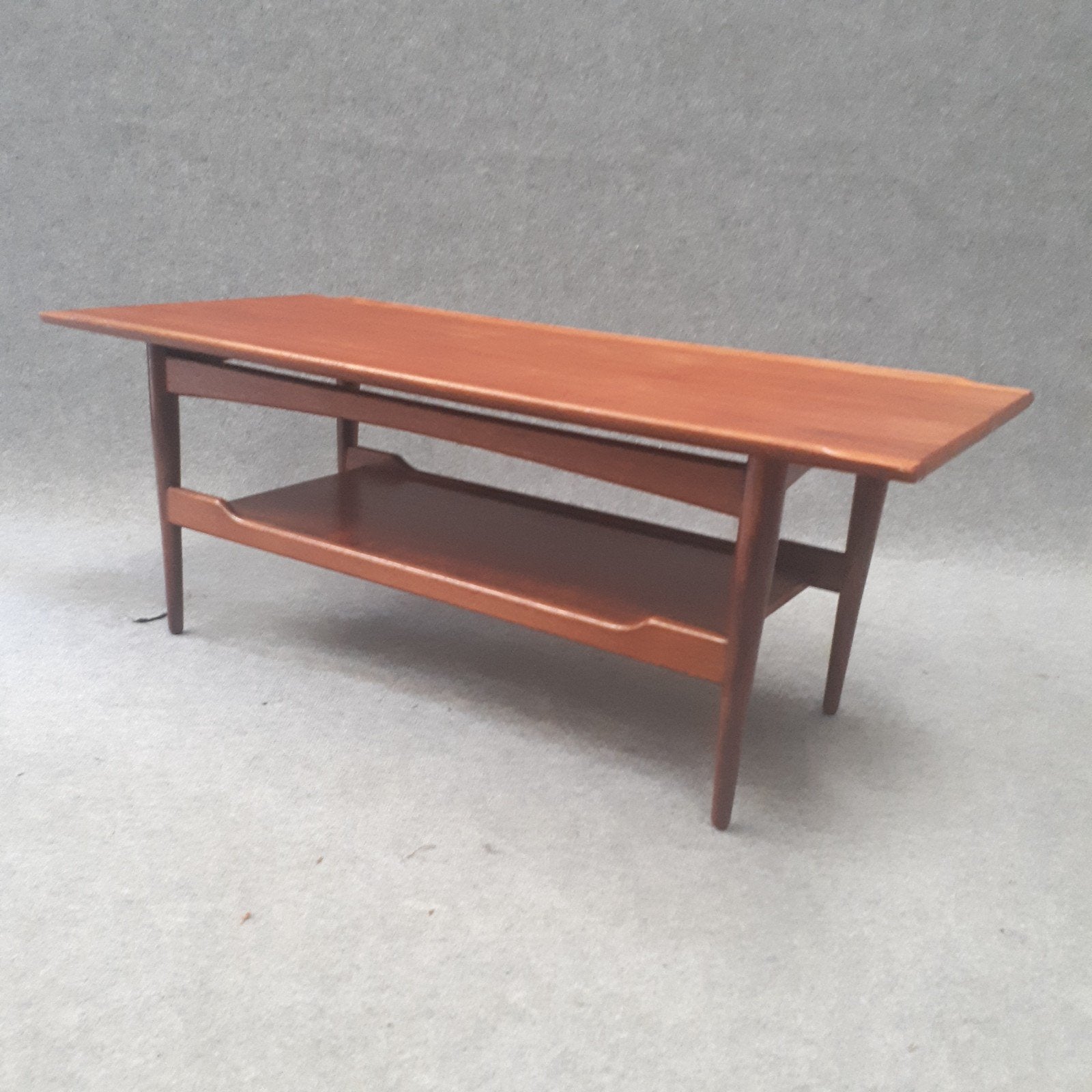 Vintage Deense salontafel, Ophalen, Gebruikt, 100 tot 150 cm, Eikenhout