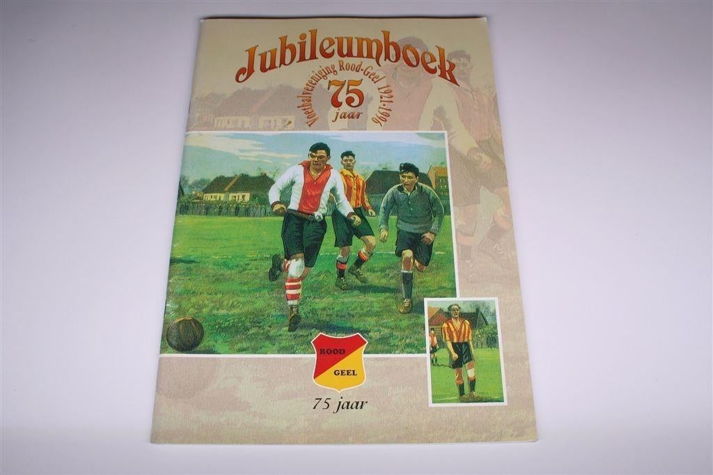 Jubileumboek v.v. Rood-Geel Leeuwarden [1921-1996], Boeken, Sportboeken, Ophalen of Verzenden, Zo goed als nieuw, Watersport en Hengelsport