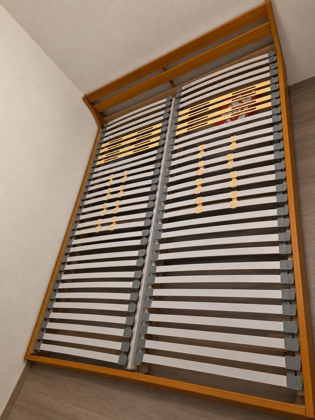 Bedframe met lattenbodem 160x210 cm - Tweepersoons, Ophalen, Gebruikt, 210 cm, Tweepersoons