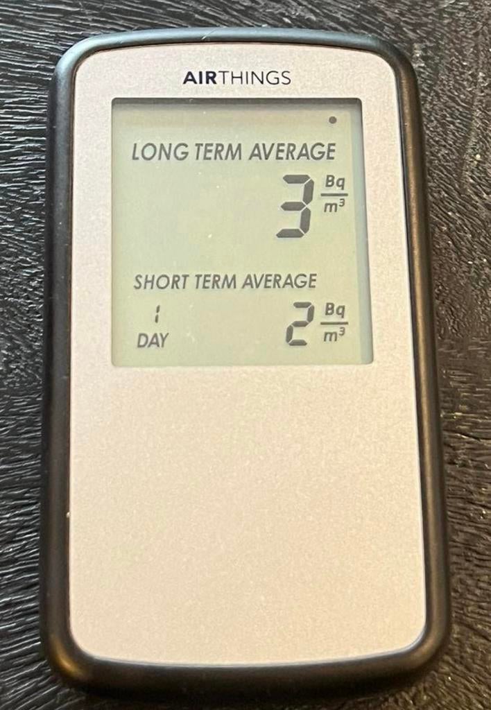 Airthings Corentium Home Radonmeter, Ophalen of Verzenden, Gebruikt, Overige