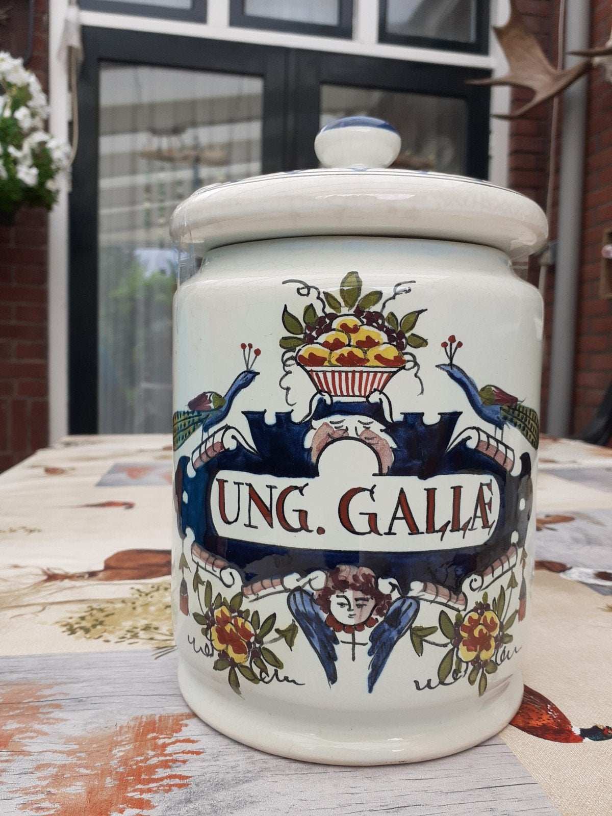 Antieke Delftse apothekerspot 'UNG. GALLA' met deksel, Ophalen of Verzenden