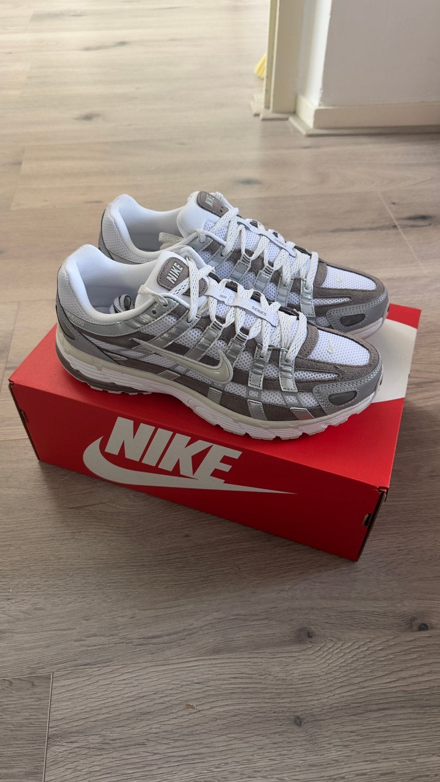 Nike P-6000, Kleding | Dames, Wit, Nieuw, Ophalen of Verzenden, Sneakers of Gympen