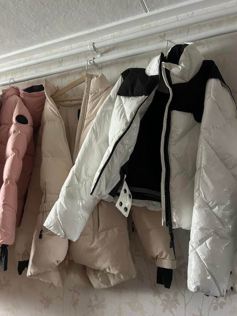 Nikkie Ski Winterjas | Maat 42 | Alleen vandaag voor €100!!!, Kleding | Dames, Wintersportkleding, Ophalen, Nieuw, Maat 42/44 (L)