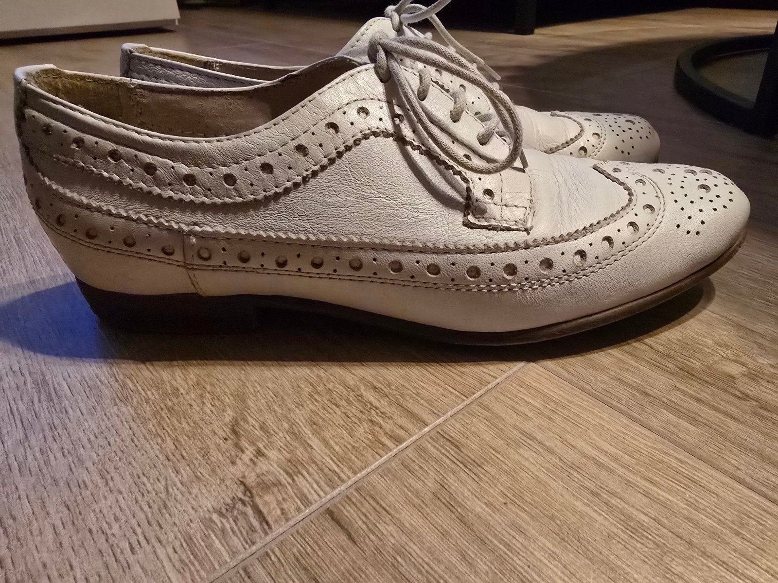 Lederen Bullboxer brogues – Maat 36 – zgan – Italiaanse leer, Ophalen of Verzenden, Zo goed als nieuw, Wit, Sneakers of Gympen