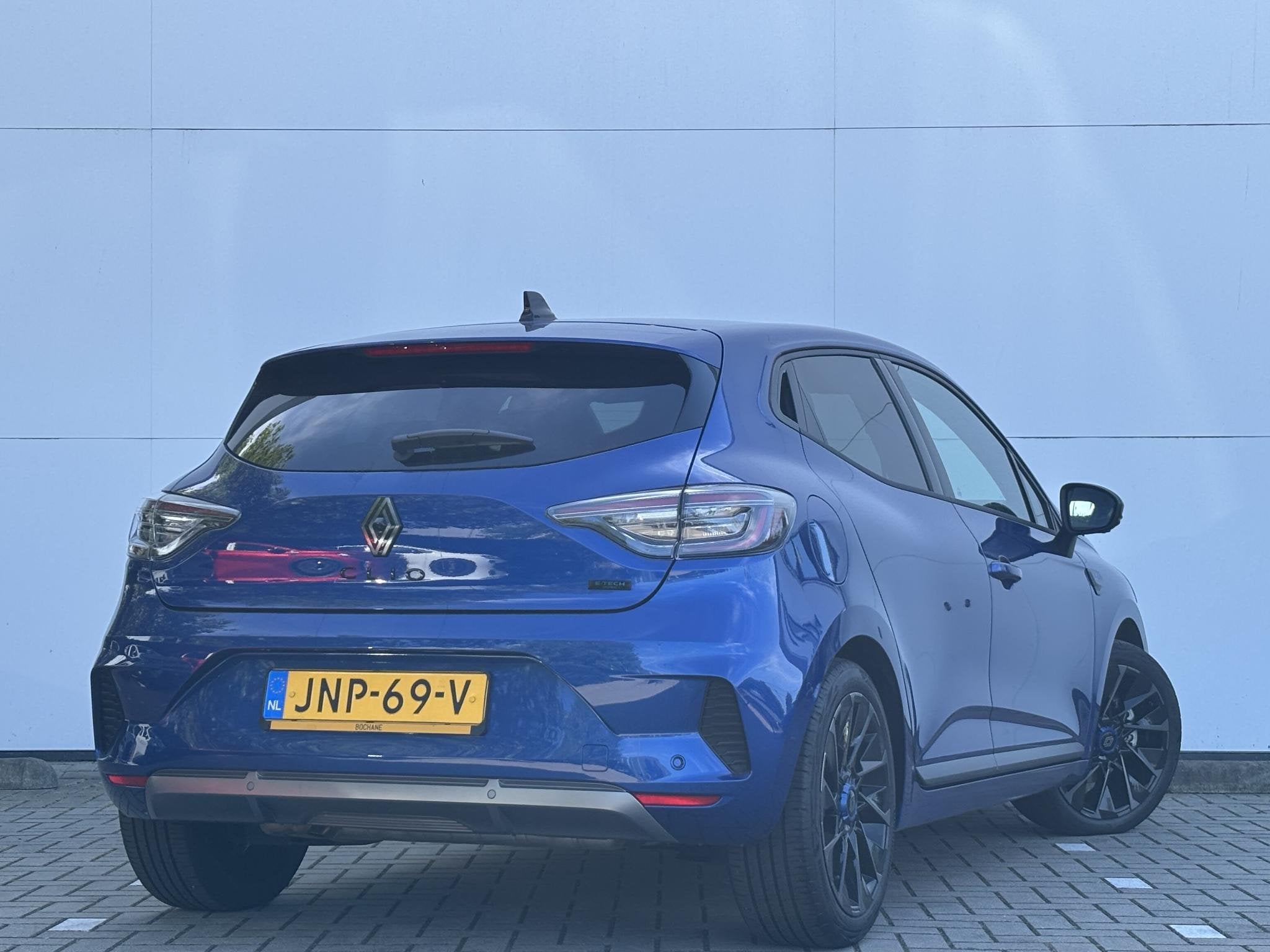 Renault Clio 1.6 E-Tech Full Hybrid 145 esprit Alpine l Pack, Auto's, Gebruikt, Euro 6, Blauw, Leder en Stof