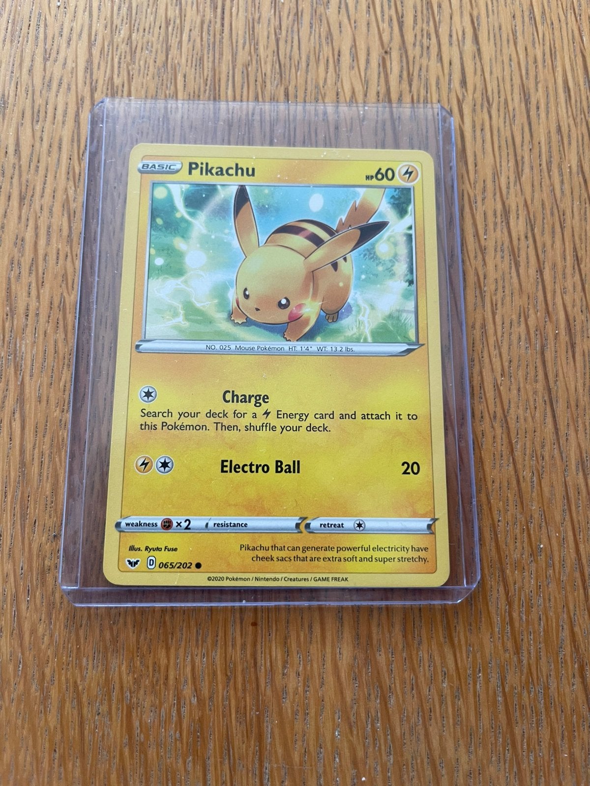 Pokémon Pikachu 065/202 Sword & Shield 2020 – nette staat, Ophalen of Verzenden, Zo goed als nieuw