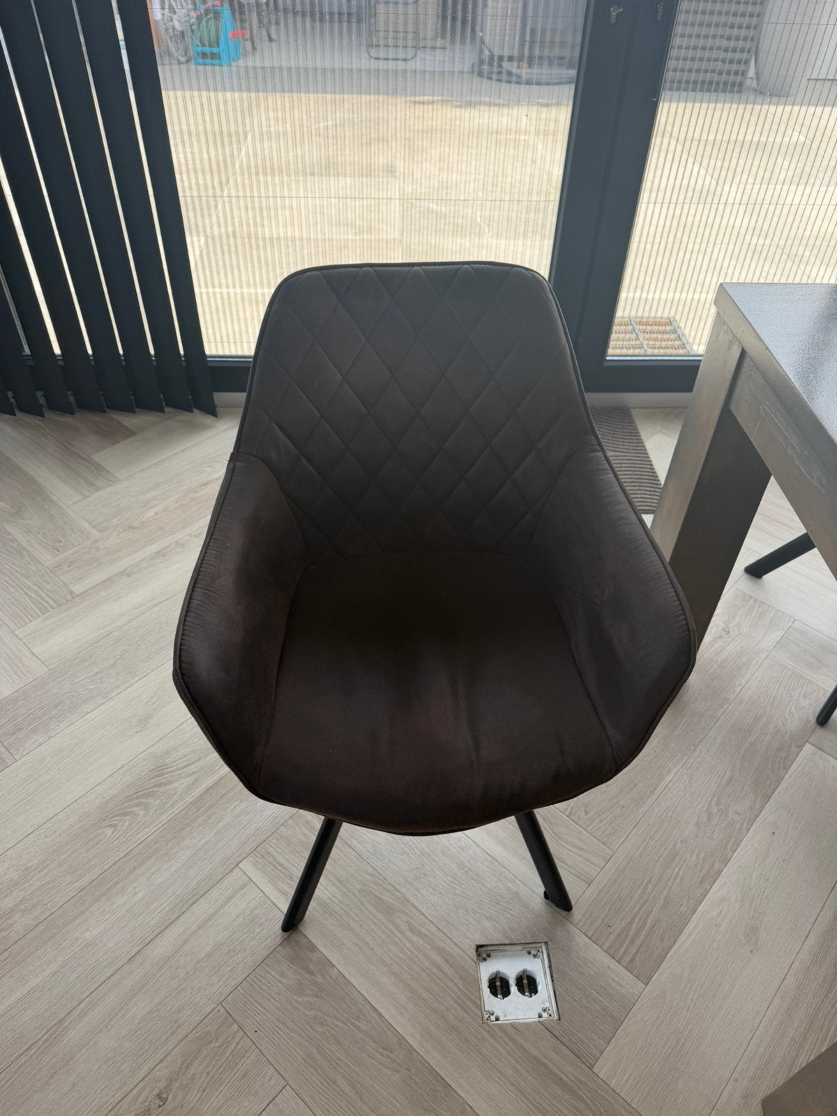 6 eetstoelen, Huis en Inrichting, Ophalen, Zo goed als nieuw, Bruin, Vier
