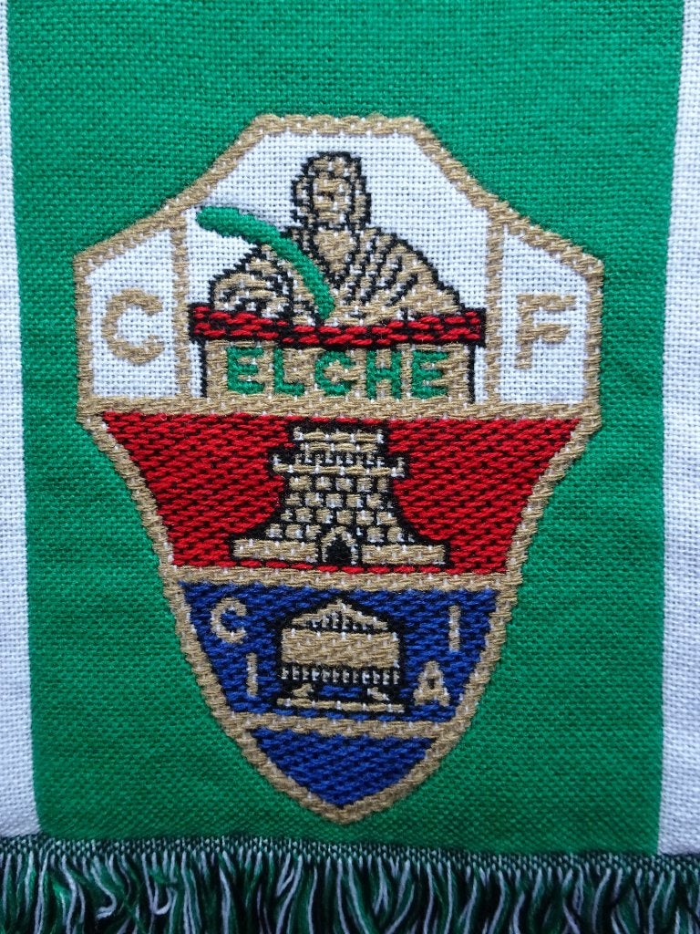 sjaal Elche CF, Verzamelen, Sportartikelen en Voetbal, Ophalen of Verzenden, Nieuw, Buitenlandse clubs, Vaantje of Sjaal