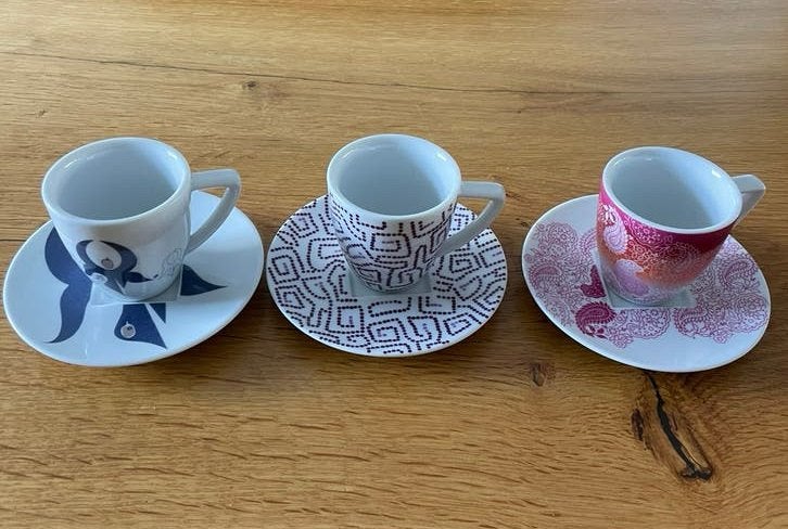 Nespresso Limited Edition Espresso kop en schotels, Ophalen of Verzenden, Zo goed als nieuw, Porselein, Kop en/of schotel