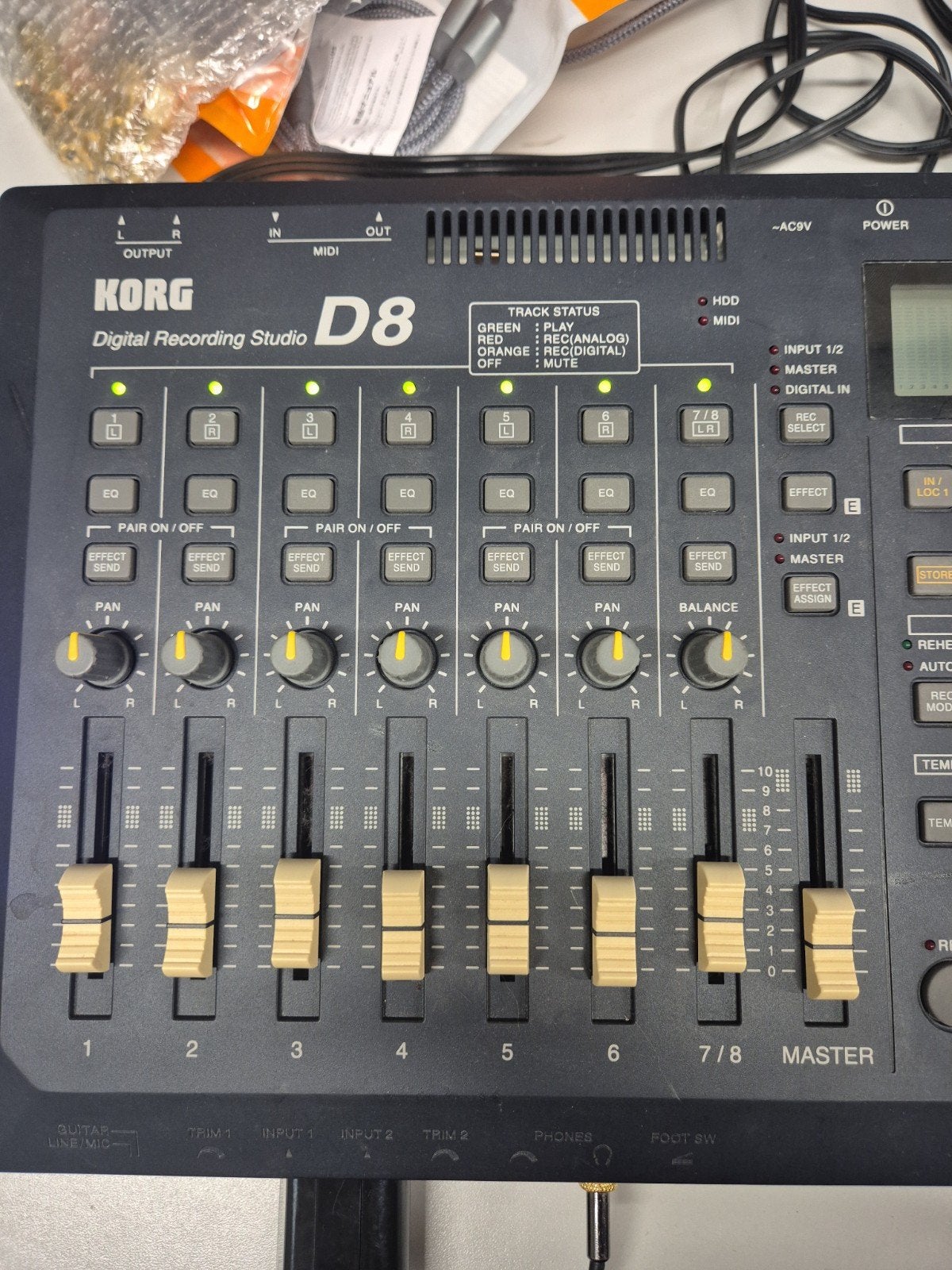 Korg D8 Digital Recording Studio - 8-sporen recorder, Ophalen of Verzenden, Gebruikt, 5 tot 10 kanalen, Microfooningang