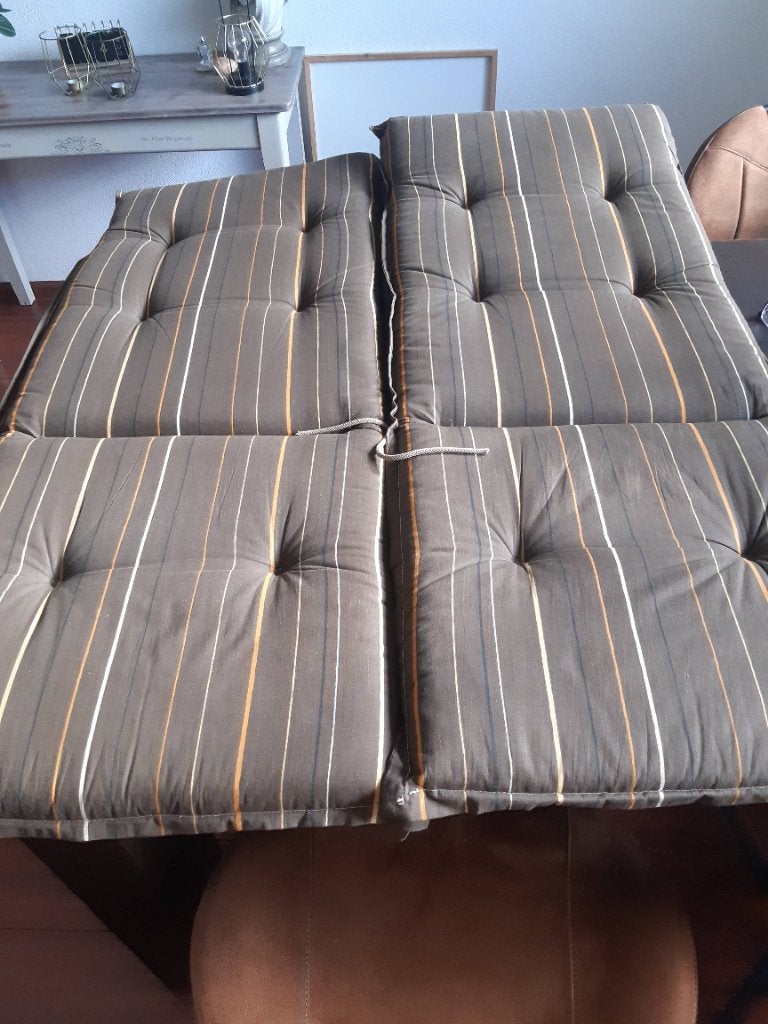 2 stevige dikke Tuinstoel kussens, Tuin en Terras, Tuinstoelen, Ophalen